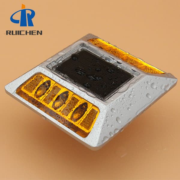 Raised Road Stud Light Reflector Factory In Japan-RUICHEN Road Stud ...